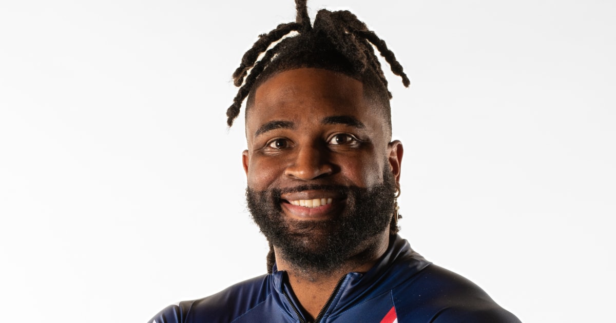 Manteo Mitchell - Motivational Sports Speaker